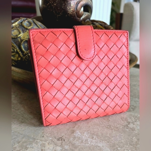 Bottega Veneta Intrecciato Terra Cotta Bi Fold Wallet - Picture 16 of 16